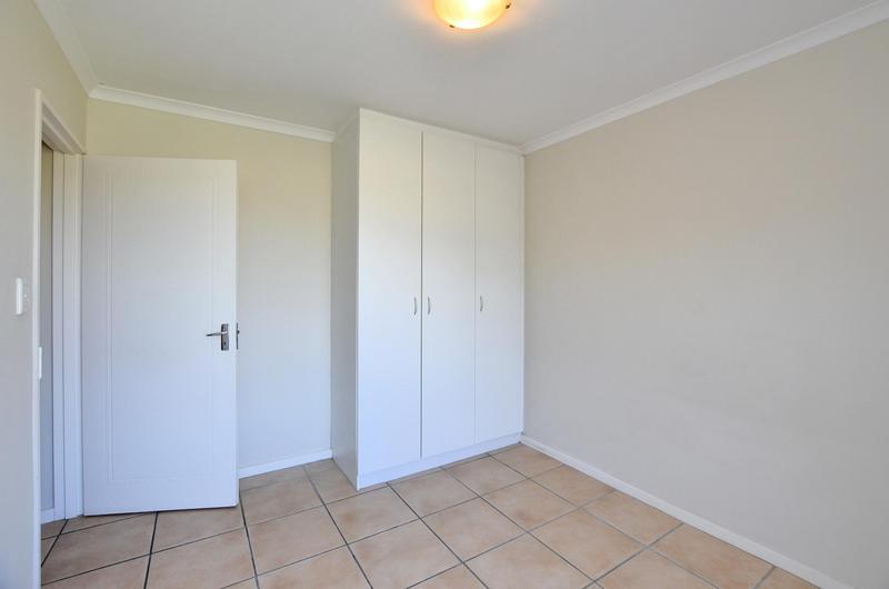 To Let 2 Bedroom Property for Rent in Sonstraal Heights Western Cape